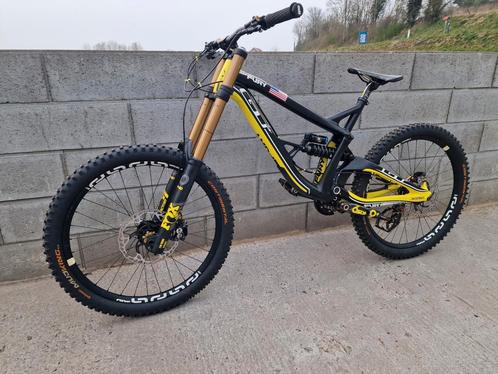 GT Fury Wereldbeker [L], Fietsen en Brommers, Fietsen | Mountainbikes en ATB, Overige merken, Fully, Ophalen