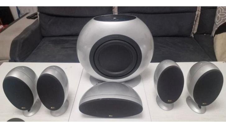 KEF KHT-3005 – 4 satellieten + 1 center en subwoofer, Audio, Tv en Foto, Luidsprekerboxen, Zo goed als nieuw, Front, Rear of Stereo speakers