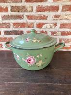 Mintgroene pot in emaille met bloemen, Antiek en Kunst, Antiek | Email, Ophalen of Verzenden