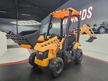 Kindertractor JCB met dak - 12 volt - soft start - met RC beschikbaar voor biedingen