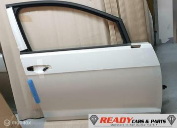 GOLF 7 RECHTSVOOR RECHTS VOOR DEUR LC9A pure white PORTIER beschikbaar voor biedingen