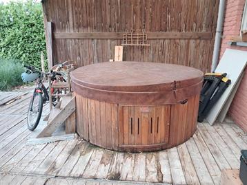 Jacuzzi merk nordic hottubs, Enlèvement, Utilisé