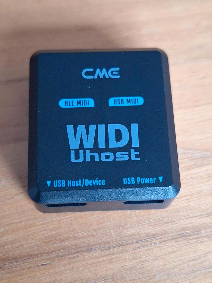 WIDI UHOST CME, Muziek en Instrumenten, Midi-apparatuur, Zo goed als nieuw, Ophalen of Verzenden