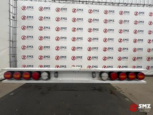 Occ achterbumper met LED-lichten Volvo, Auto-onderdelen, Vrachtwagen-onderdelen, Volvo, Ophanging en Onderstel, Gebruikt