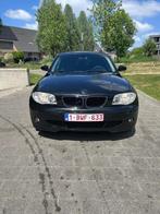 Bmw 1 serie  benzine bj 2006   0494 83 15 78, Auto's, 1 Reeks, Overige bekleding, Zwart, Particulier