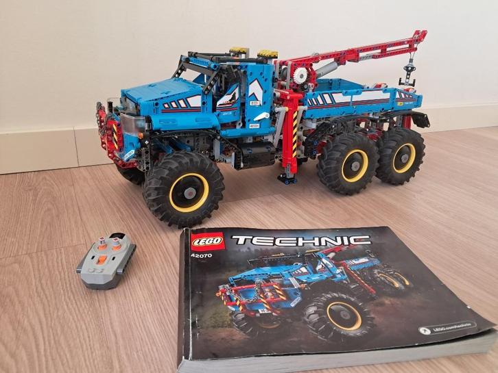Lego Technic 42070 6x6 All Terrain Tow Truck, Kinderen en Baby's, Speelgoed | Duplo en Lego, Zo goed als nieuw, Lego, Complete set
