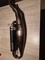 Yasuni r zwart  uitlaat aerox, Vélos & Vélomoteurs, Cyclomoteurs | Tuning & Styling, Enlèvement, Utilisé, Yasuni