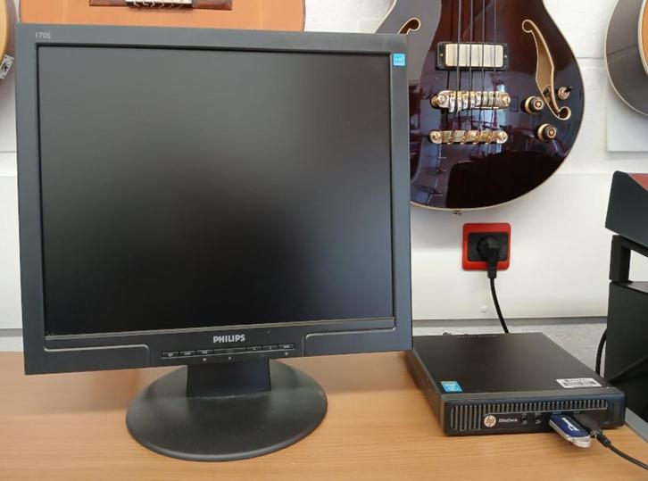 Mini-ordinateur HP Elitedesk i5, Computers en Software, Desktop Pc's, Refurbished, 2 tot 3 Ghz, SSD, 8 GB, Met videokaart, Met monitor