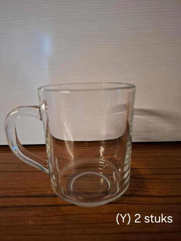 Set van 2 glazen mokken met oor, Verzamelen, Glas en Drinkglazen, Zo goed als nieuw, Ophalen of Verzenden