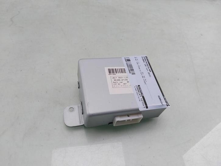 SPANNINGSREGELAAR Hyundai i20 (|953004P100|), Auto-onderdelen, Elektronica en Kabels, Hyundai, Gebruikt