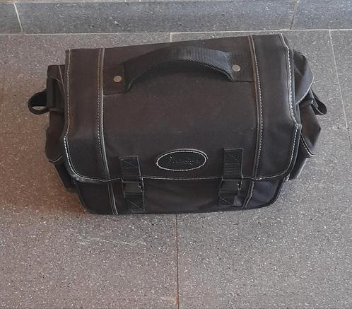 Hitachi Hi8 Video Camera Recorder VM-H855LE + originele tas, Motoren, Accessoires | Koffers en Tassen, Zo goed als nieuw, Ophalen