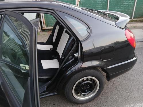 Zeer zeldzame en stevige auto, Auto's, Toyota, Particulier, Corolla, Benzine, Euro 4, Berline, 5 deurs, Handgeschakeld, Zwart