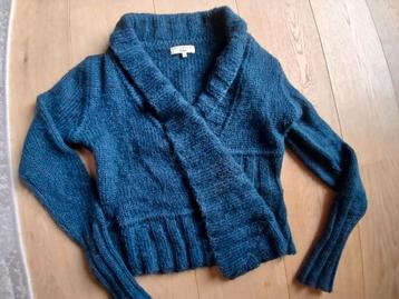 Zeer mooie cardigan gilet ESSENTIEL- small T36/38 beschikbaar voor biedingen