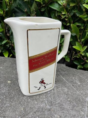JOHNNIE WALKER SCHOTCH WHISKY PITCHER JUG KARAF MADE ITALY beschikbaar voor biedingen