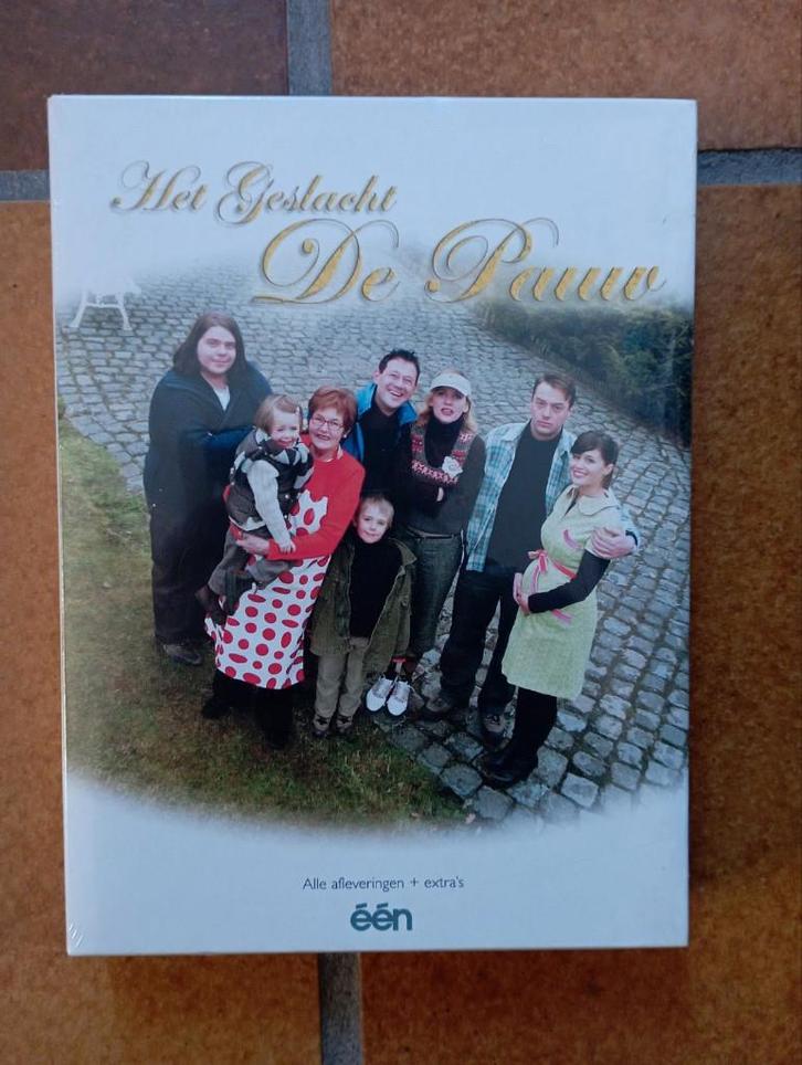 673) het Geslacht De Pauw ( nieuw in verpakking ), CD & DVD, DVD | TV & Séries télévisées, Neuf, dans son emballage, Comédie, Enlèvement ou Envoi