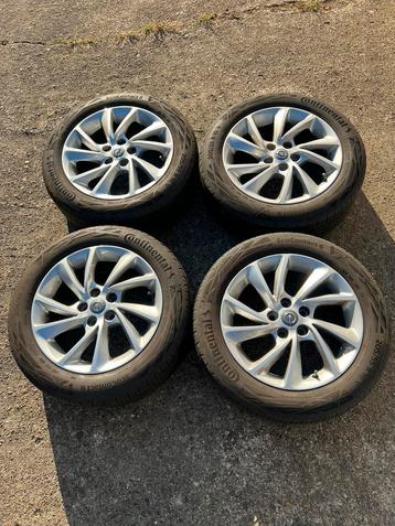 Opel Astra Velgen met Continental Zomer Banden beschikbaar voor biedingen