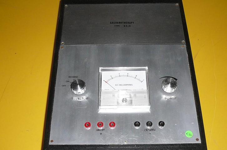 Galvanotherapy  type  DC 18  (doos 15), Elektronische apparatuur, Overige elektronische apparatuur, Ophalen of Verzenden