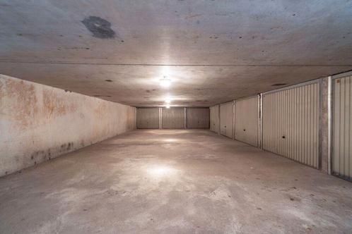 Garage te koop in Westende, Immo, Garages en Parkeerplaatsen