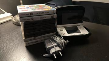 Nintendo 3DS met 4 spellen, oplader en opbergdoosje, Enlèvement, Comme neuf, Aventure et Action, À partir de 3 ans