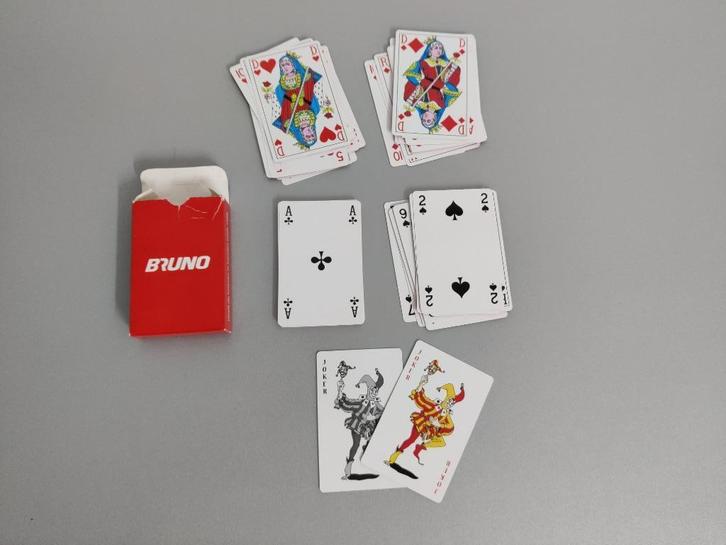 Standaard Kaartspellen (3 stuks), Hobby en Vrije tijd, Gezelschapsspellen | Kaartspellen, Gebruikt, Een of twee spelers, Drie of vier spelers