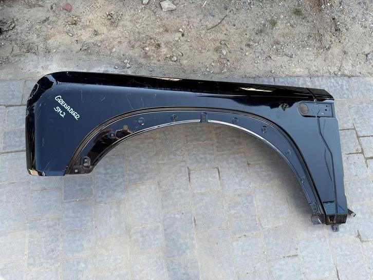 Ineos Grenadier linkervoorvleugel, Auto-onderdelen, Carrosserie, Spatbord, Gebruikt, Ophalen of Verzenden