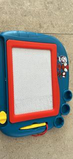 Tekenbord spiderman, Ophalen