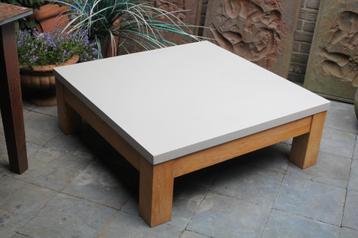 Salontafel beschikbaar voor biedingen