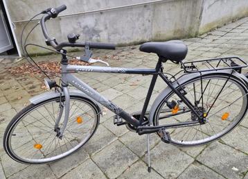 Herenfiets beschikbaar voor biedingen
