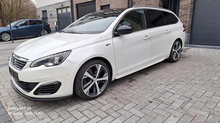 PRACHTIGE PEUGEOT 308 GT-LINE 200PK, Auto's, Peugeot, Particulier, 4x4, ABS, Achteruitrijcamera, Adaptieve lichten, Adaptive Cruise Control