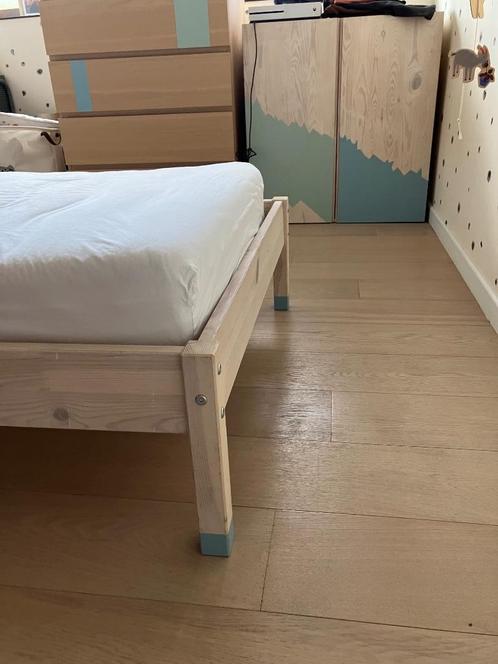 1 pers slaapk , bed+matras+echte dons+ladekast+kast 2deurs, Huis en Inrichting, Slaapkamer | Bedden, Zo goed als nieuw, Eenpersoons