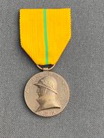 Medaille F, Verzamelen, Militaria | Algemeen, Ophalen of Verzenden