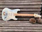 Stratocaster Real Madrid +Line 6 15 watt versterker, Muziek en Instrumenten, Snaarinstrumenten | Gitaren | Elektrisch, Ophalen