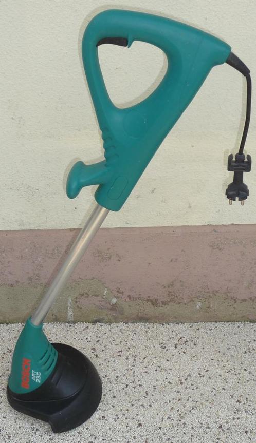 Coupe-bordures électrique Bosch, Tuin en Terras, Grastrimmers, Zo goed als nieuw, Elektrisch, 10 tot 30 cm, Ophalen of Verzenden