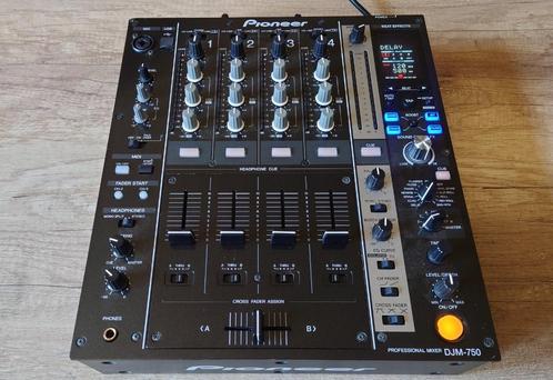 Pioneer DJM-750, Muziek en Instrumenten, Mengpanelen, Verzenden