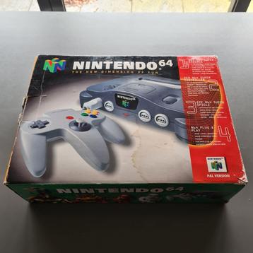 Nintendo 64 compleet in de doos let spel.