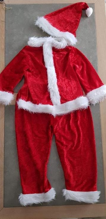 kerstpakje kind 5 à 10 jaar beschikbaar voor biedingen