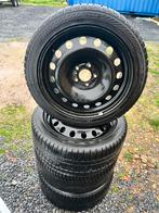 Peugeot/Citroen Winterbanden met stalen velgen 225 45  17, Auto-onderdelen, Banden en Velgen, Ophalen, Winterbanden, Velg(en)