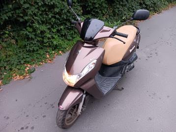 Peugeot Kisbee classe b roule parfaitement pour 675€! disponible aux enchères