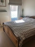 Slaapkamer grenen, Ophalen
