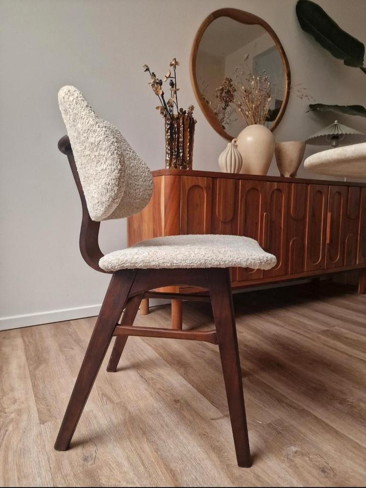 4 Royal Eetkamerstoelen - pastoe, Huis en Inrichting, Stoelen, Ophalen