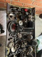 SCOOTER ONDERDELEN HONDA/PEUGEOT/TGB, Fietsen en Brommers, Brommeronderdelen | Scooters, Ophalen, Honda