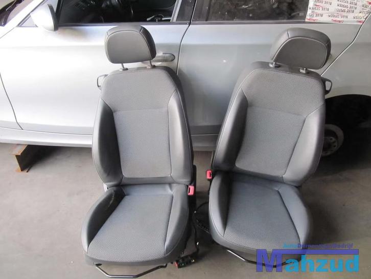 OPEL CORSA D Compleet interieur zwart leer 3 deur, Autos : Pièces & Accessoires, Habitacle & Garnissage, Opel, Utilisé