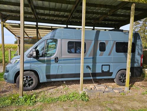 Carado CV600 Pro 2024 EN PARFAIT ÉTAT, Caravanes & Camping, Camping-cars, Particulier, Modèle Bus, jusqu'à 2, Carado, Diesel, 5 à 6 mètres