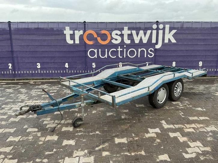 1980 - De Wit - 2000 AT - Autoambulance, Auto diversen, Aanhangers en Bagagewagens, Gebruikt