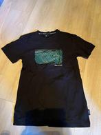 tshirt zwart groen s one 152, Enfants & Bébés, Vêtements enfant | Taille 152, Enlèvement ou Envoi, Utilisé, Sone, Garçon