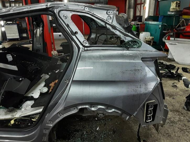 SPATBORD LINKS ACHTER Peugeot 5008 II (M4 / MC / MJ / MR), Auto-onderdelen, Carrosserie, Spatbord, Peugeot, Achter, Links, Gebruikt