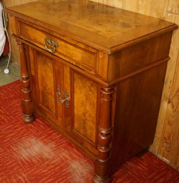 Antiek kastje Strak Penantkastje Oude Commode TV meubel kast beschikbaar voor biedingen