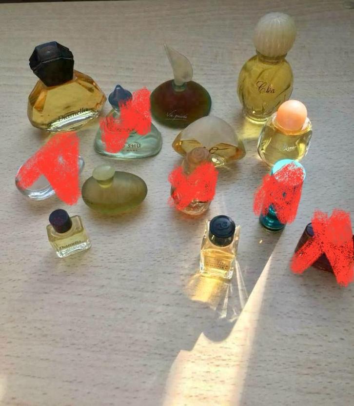 Parfum mini's, Verzamelen, Parfumverzamelingen, Zo goed als nieuw, Miniatuur, Ophalen of Verzenden