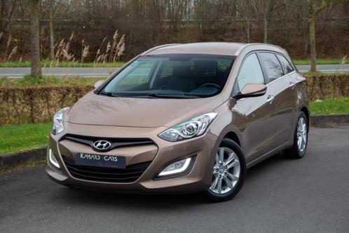 Hyundai i30 Break 1.6i / 111.791km / 2013 / Automaat, Auto's, Hyundai, Bedrijf, Te koop, i30, ABS, Achteruitrijcamera, Airbags