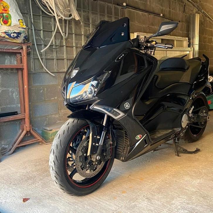 T-Max 530 option R1 2014, Motoren, Motoren | Yamaha, Particulier, Scooter, 2 cilinders, Motorrijbewijs A, LED Verlichting, Sportuitlaat